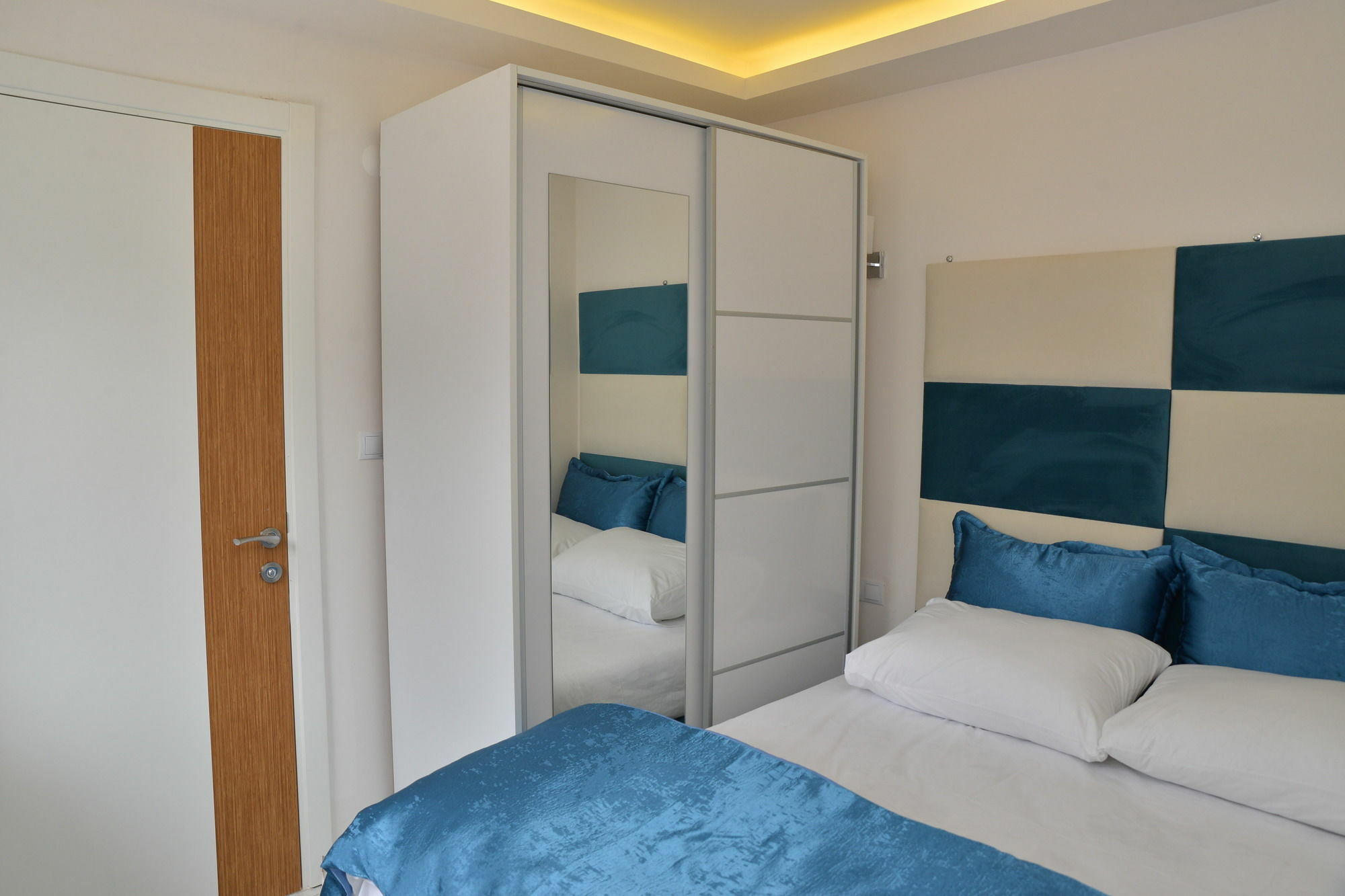 Otel Deep